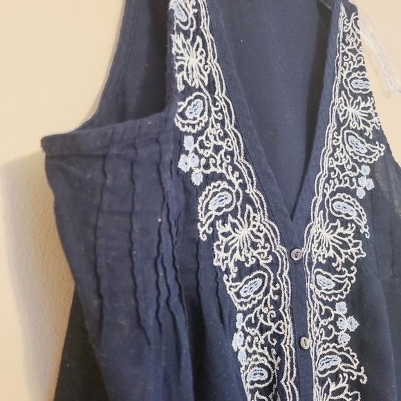 Converse One Star | Women's Navy Embroidered Tank (Size Small) - Picture 5 of 11